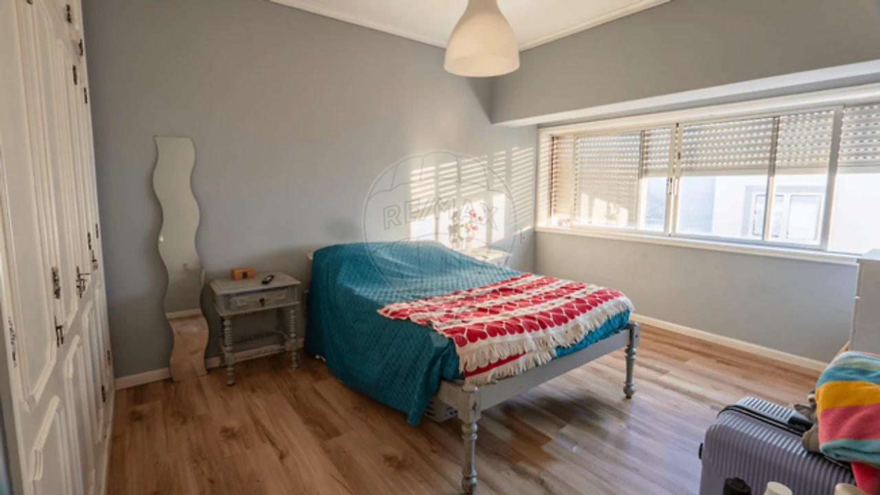Apartamento T3 para Arrendamento em Espinho Foto 16