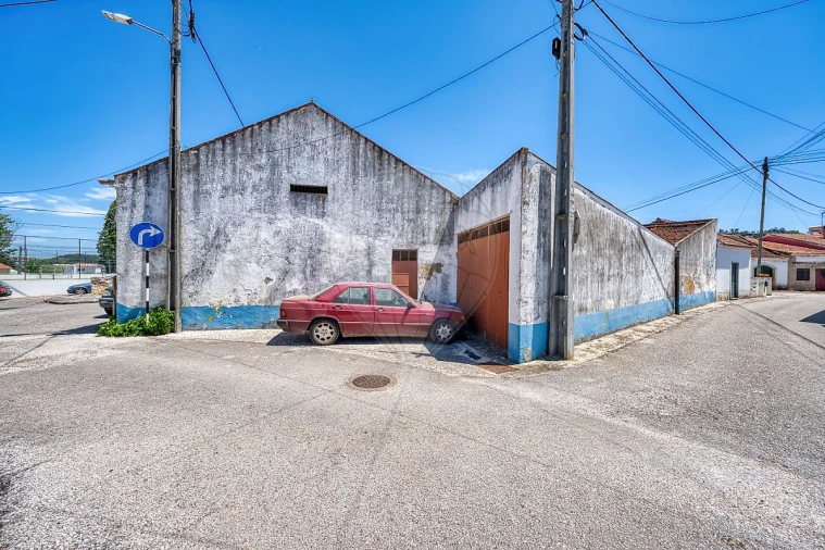 Moradia T3 para Venda em Arrouquelas