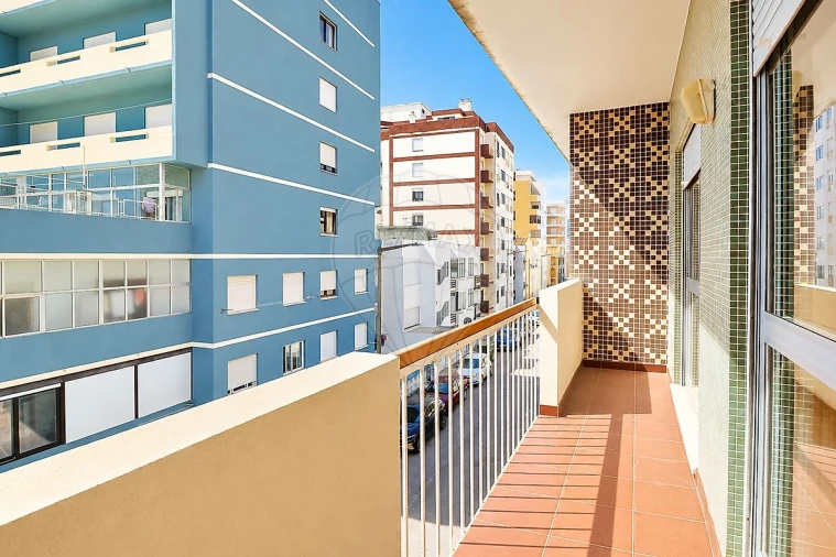 Apartamento T3 para Venda em Buarcos Foto 12