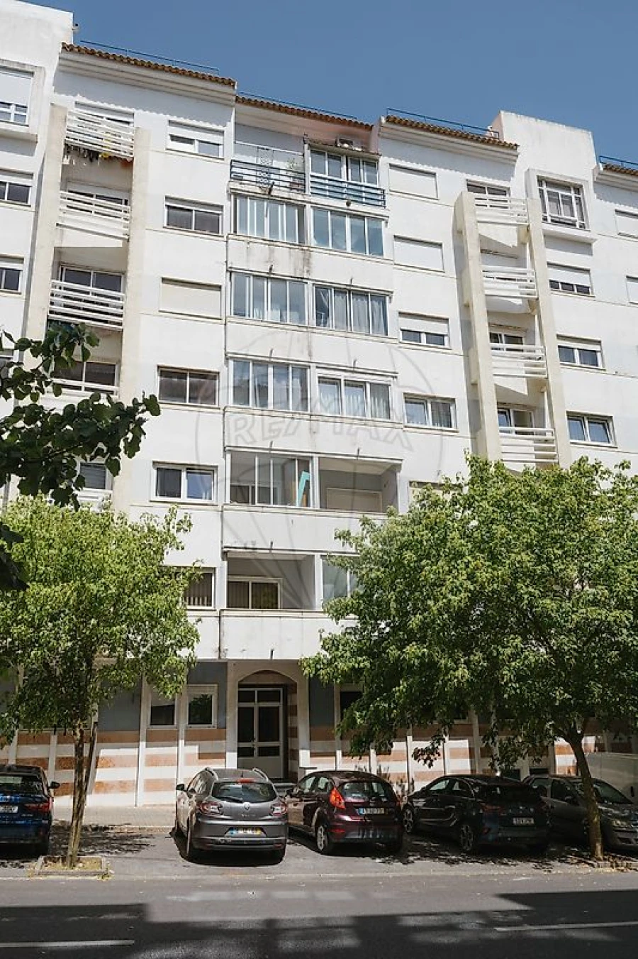 Apartamento T2 para Venda em Algueirão-Mem Martins Foto 17