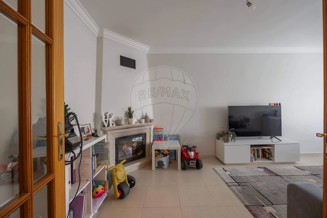 Apartamento T2 para Venda em Algueirão-Mem Martins Foto 10