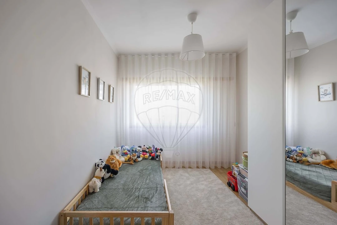Apartamento T2 para Venda em Algueirão-Mem Martins Foto 18