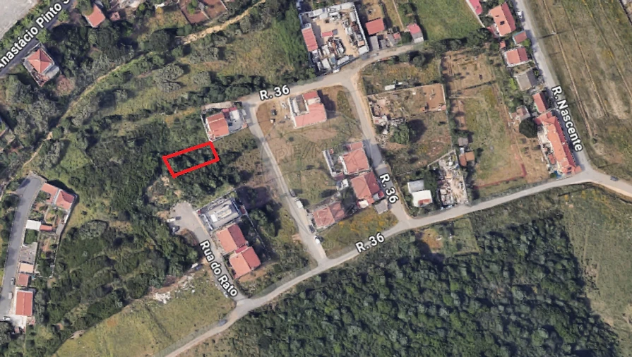 Terreno para Venda em Rio de Mouro Foto 3