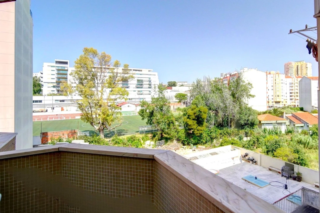 Apartamento T3 para Venda em São Domingos de Benfica Foto 19