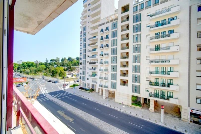 Apartamento T3 para Venda em São Domingos de Benfica