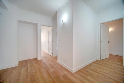 Apartamento T3 para Venda em São Domingos de Benfica