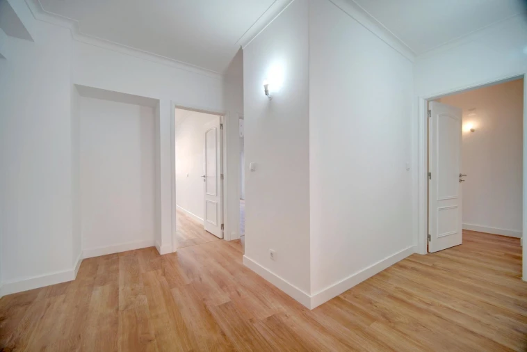 Apartamento T3 para Venda em São Domingos de Benfica Foto 5