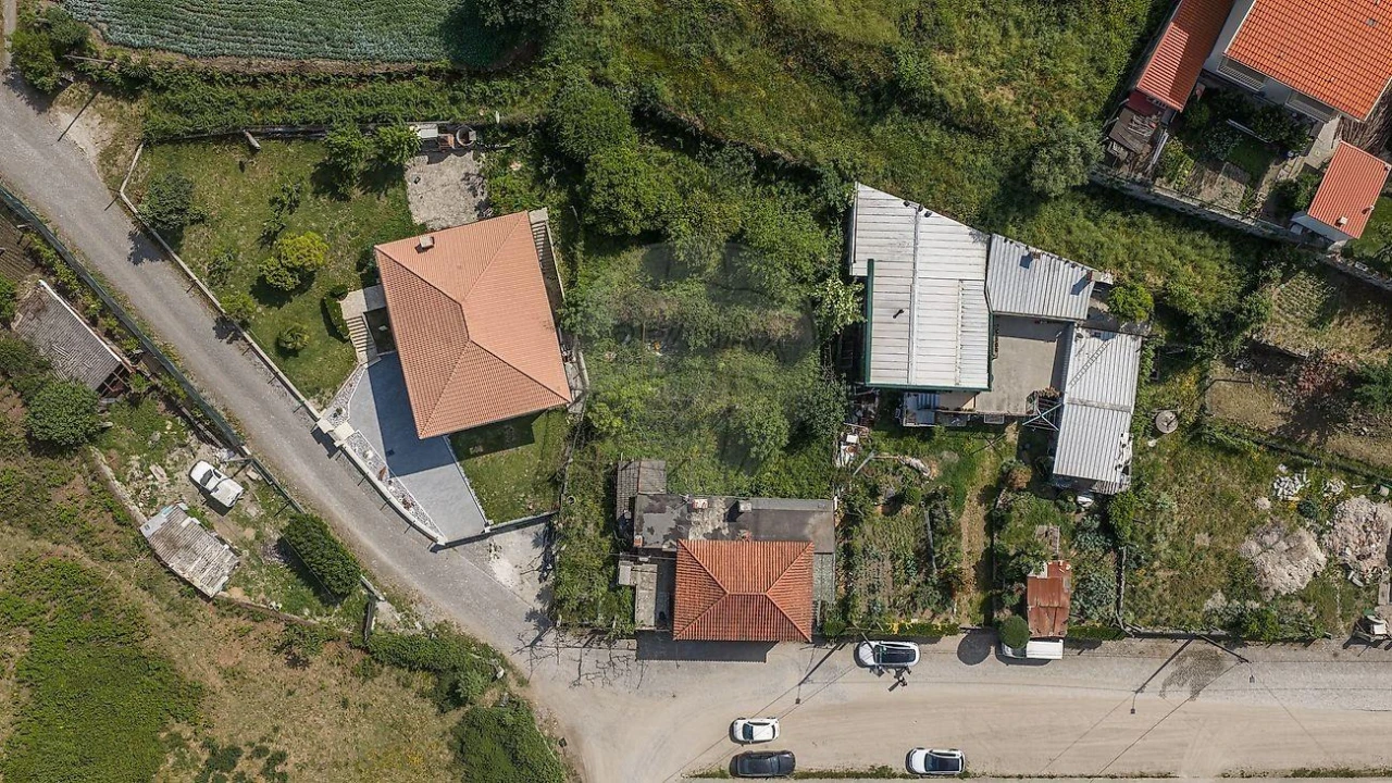 Moradia T3 para Venda em Taide Foto 22