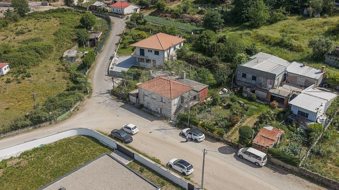 Moradia T3 para Venda em Taide Foto 26