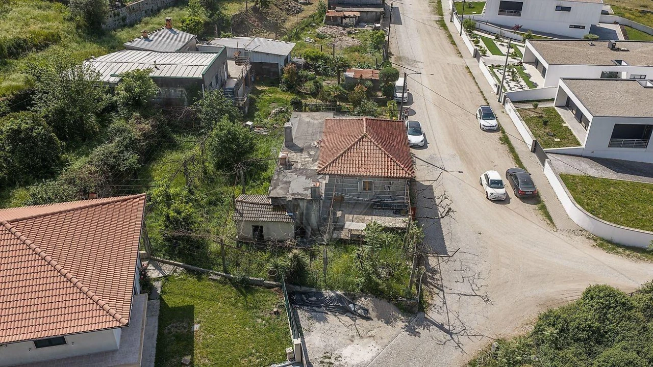 Moradia T3 para Venda em Taide Foto 15