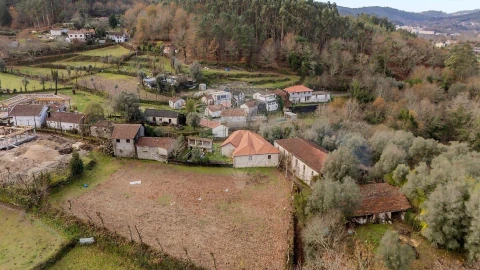 Moradia T9 para Venda em Vieira do Minho