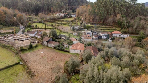 Moradia T9 para Venda em Vieira do Minho