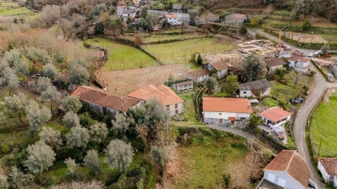 Moradia T9 para Venda em Vieira do Minho