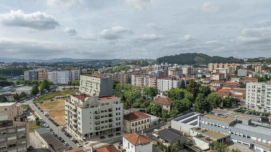 Prédio para Venda em Vila Nova de Famalicão e Calendário Foto 18