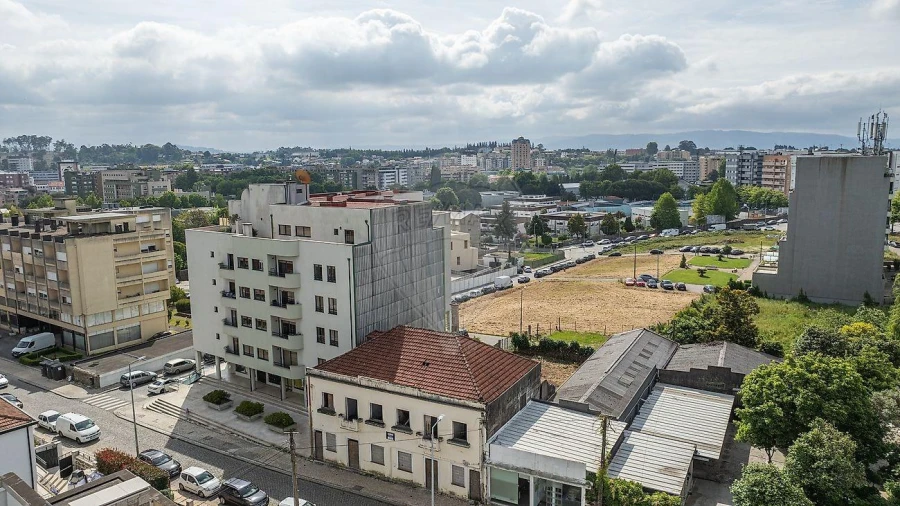 Prédio para Venda em Vila Nova de Famalicão e Calendário Foto 6