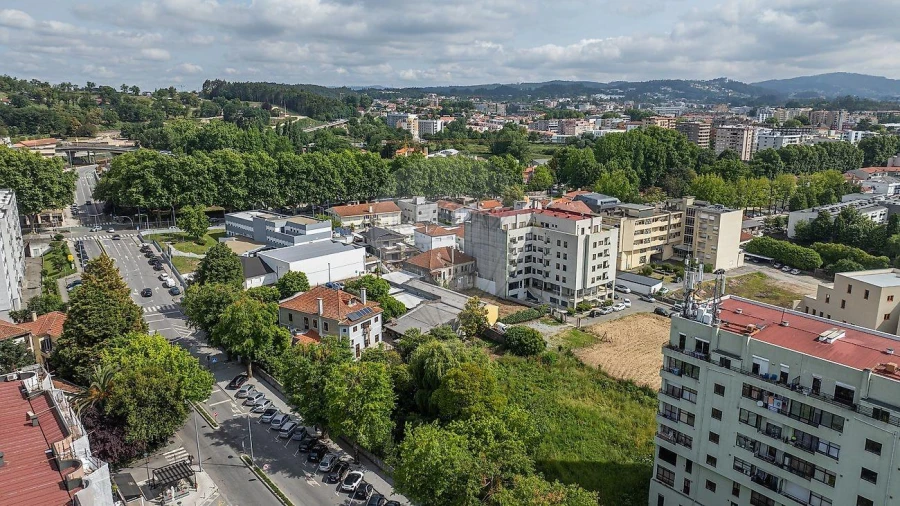 Prédio para Venda em Vila Nova de Famalicão e Calendário Foto 8