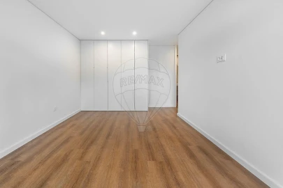 Apartamento T3 para Venda em Ferreiros e Gondizalves