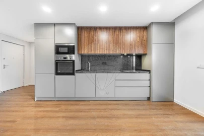 Apartamento T3 para Venda em Ferreiros e Gondizalves