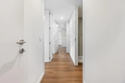 Apartamento T3 para Venda em Ferreiros e Gondizalves