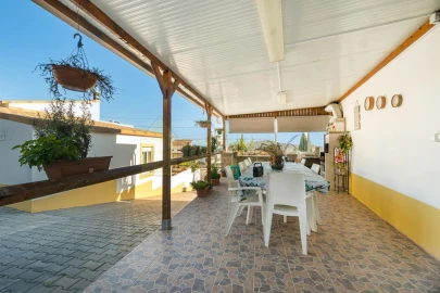 Moradia T2 para Venda em Loule (São Sebastião)