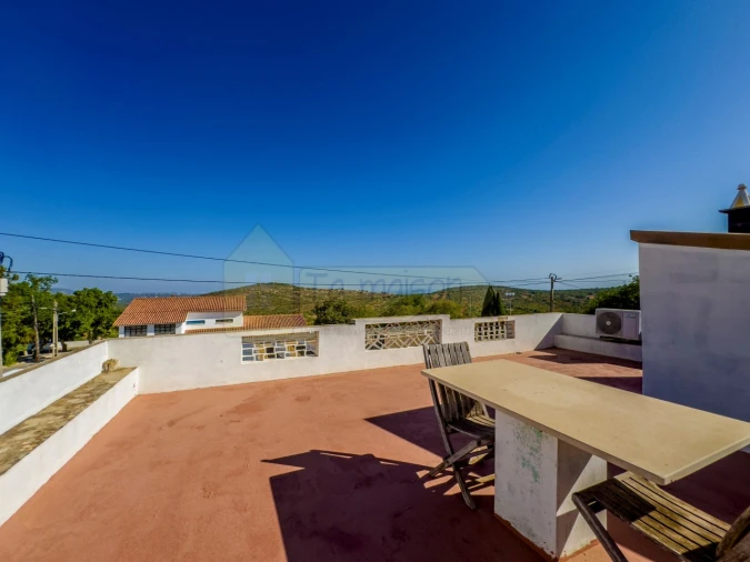 Moradia T2 para Venda em Loule (São Sebastião) Foto 10