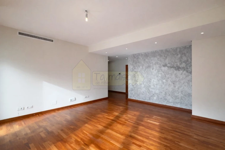 Apartamento T2 para Venda em Loule (São Clemente) Foto 4