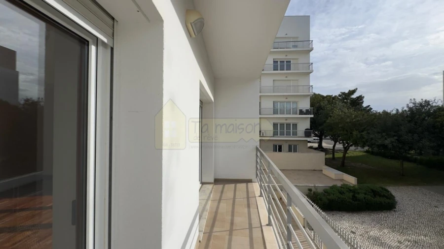 Apartamento T2 para Venda em Loule (São Clemente) Foto 5