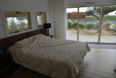 Moradia T3 para Venda em Gulpilhares e Valadares