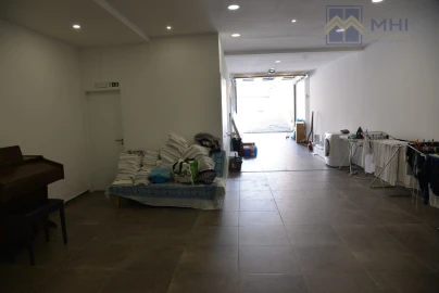 Moradia T3 para Venda em Gulpilhares e Valadares