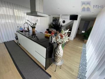 Moradia T3 para Venda em Gulpilhares e Valadares