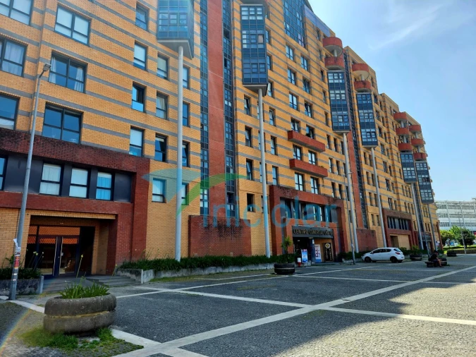 Apartamento T2 para Venda em Rio Tinto Foto 17