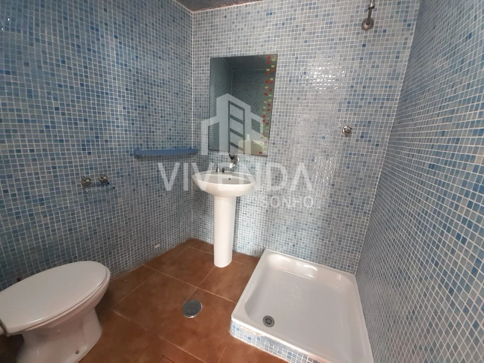 Moradia T4 para Venda em Gambia-Pontes-Alto da Guerra Foto 46
