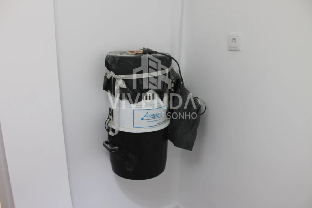 Moradia T4 para Venda em Gambia-Pontes-Alto da Guerra Foto 56