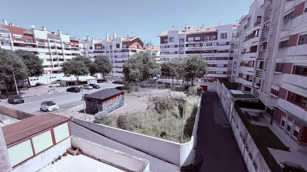 Apartamento T2 para Venda em Algueirão-Mem Martins Foto 8