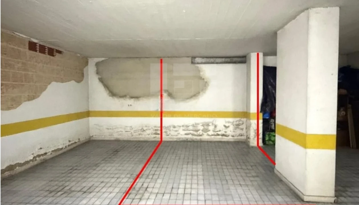 Apartamento T2 para Venda em Algueirão-Mem Martins Foto 16