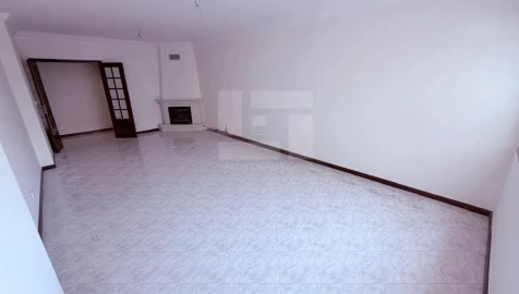 Apartamento T2 para Venda em Algueirão-Mem Martins