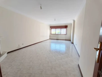 Apartamento T2 para Venda em Algueirão-Mem Martins