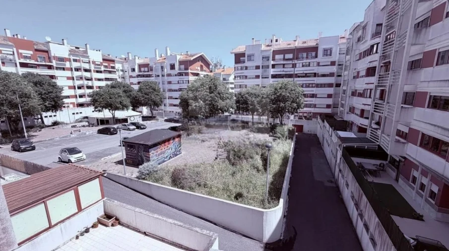 Apartamento T2 para Venda em Algueirão-Mem Martins Foto 8