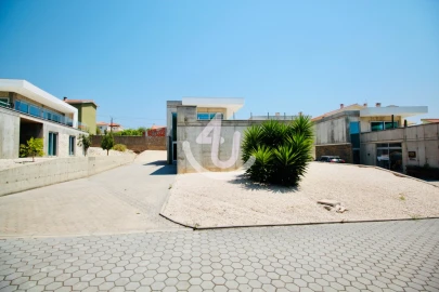 Moradia T3 para Venda em São Martinho do Porto