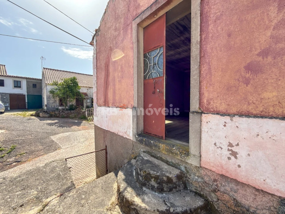 Quinta T4 para Venda em Chãos Foto 46