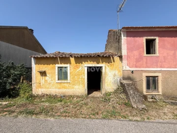 Quinta T4 para Venda em Chãos