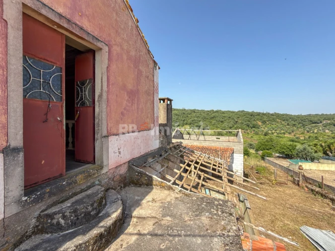 Quinta T4 para Venda em Chãos Foto 45