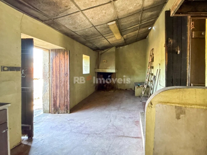 Quinta T4 para Venda em Chãos Foto 53