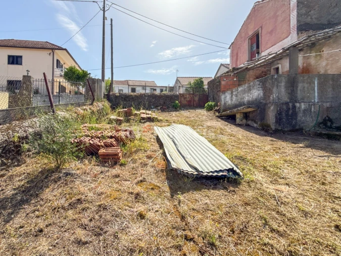 Quinta T4 para Venda em Chãos Foto 16