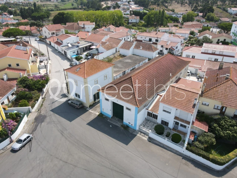 Armazém para Venda em Ramalhal Foto 1