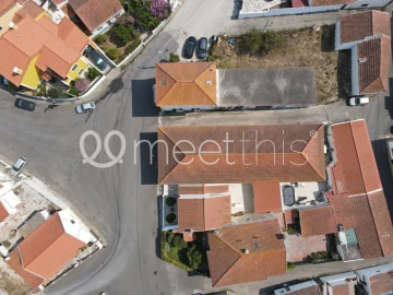 Armazém para Venda em Ramalhal