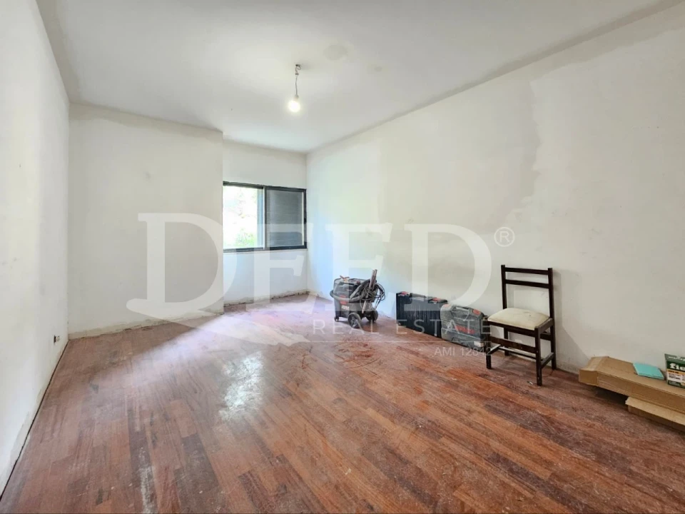 Apartamento T2 para Venda em Caniço Foto 4