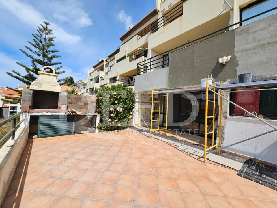 Apartamento T2 para Venda em Caniço Foto 13