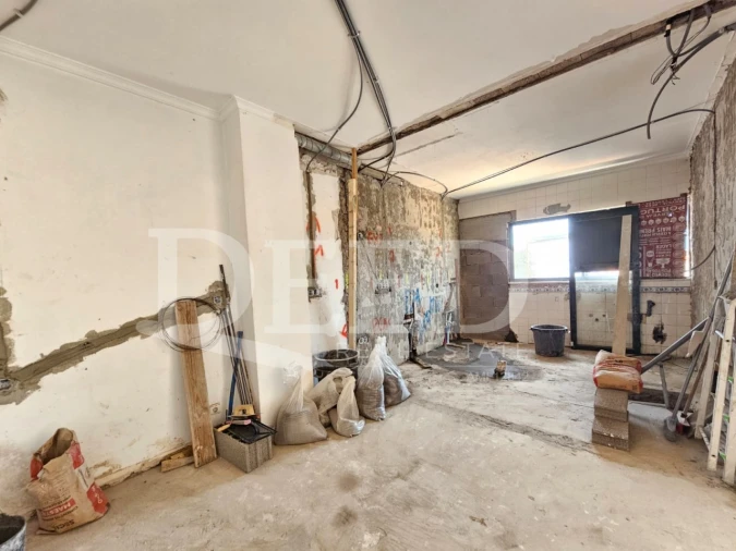 Apartamento T2 para Venda em Caniço Foto 7