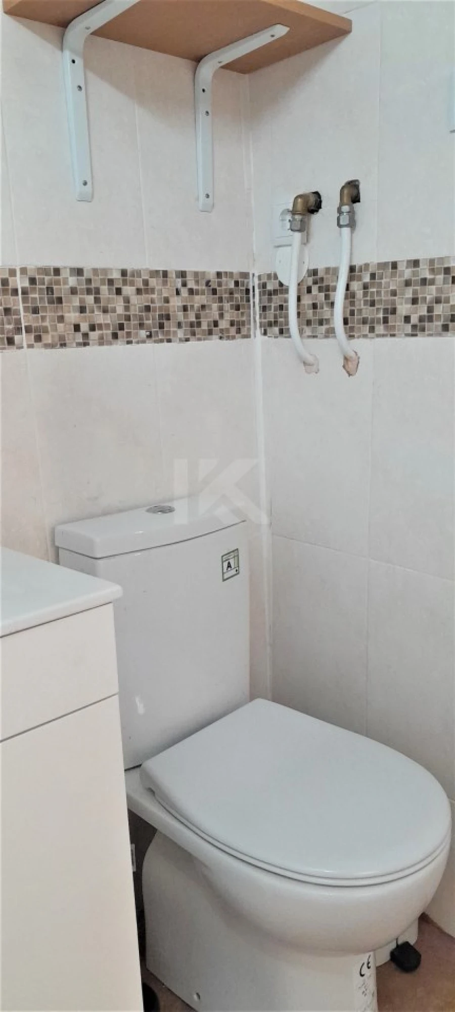 Apartamento T1 para Arrendamento em Santo Antonio Foto 12